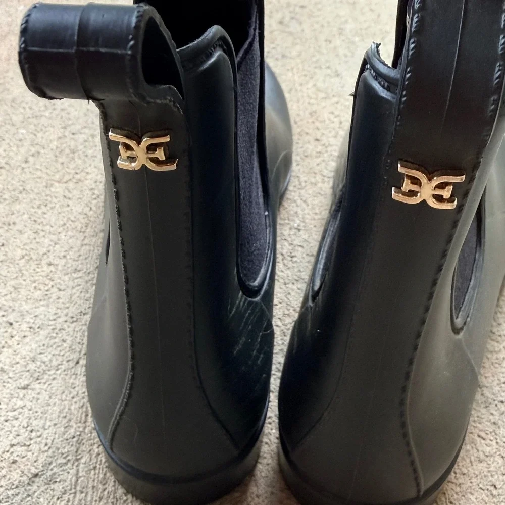 Sam Edelman Tinsley Matte Black Chelsea Ankle Rain Boots Womens 9 Waterproof